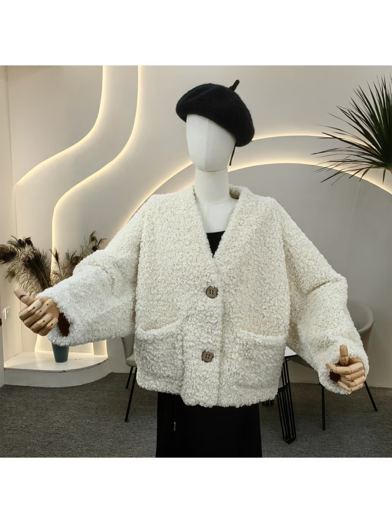 【岁月静好】2025毛绒女装休闲极简风韩系盐系穿搭解锁秋冬时尚密码