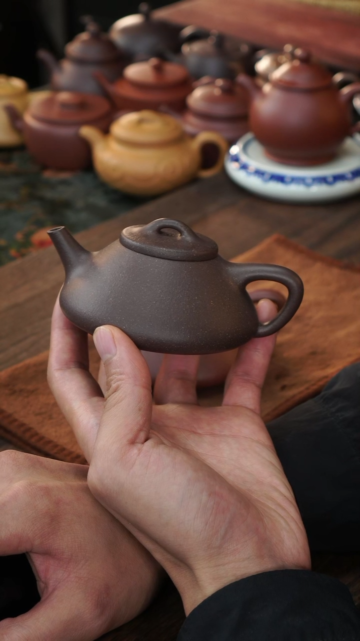 【闪购商品】紫砂茶壶fgjwryjeryk
