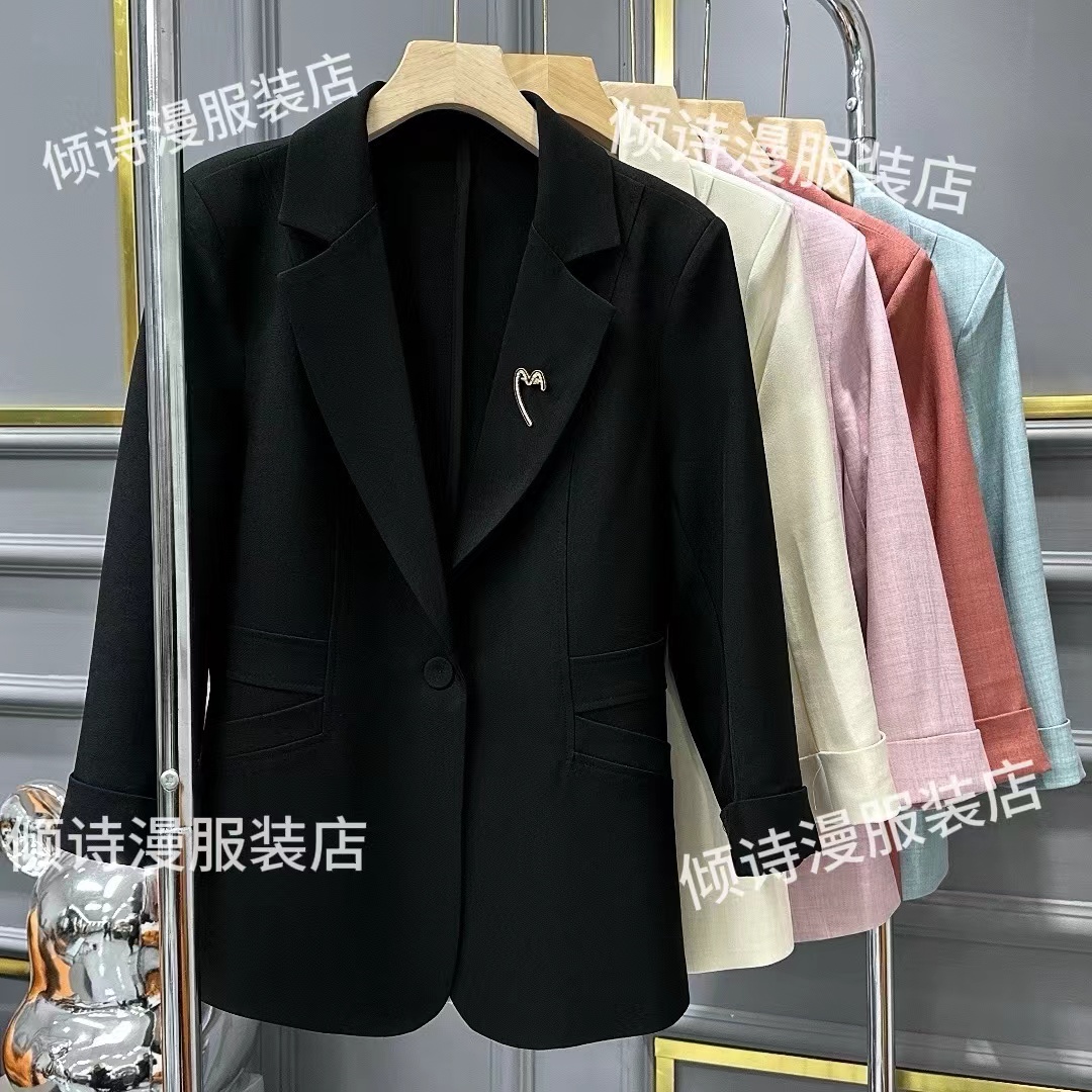 2025秋季新款设计感时尚气质西装女时髦洋气显瘦遮肉休闲外套218