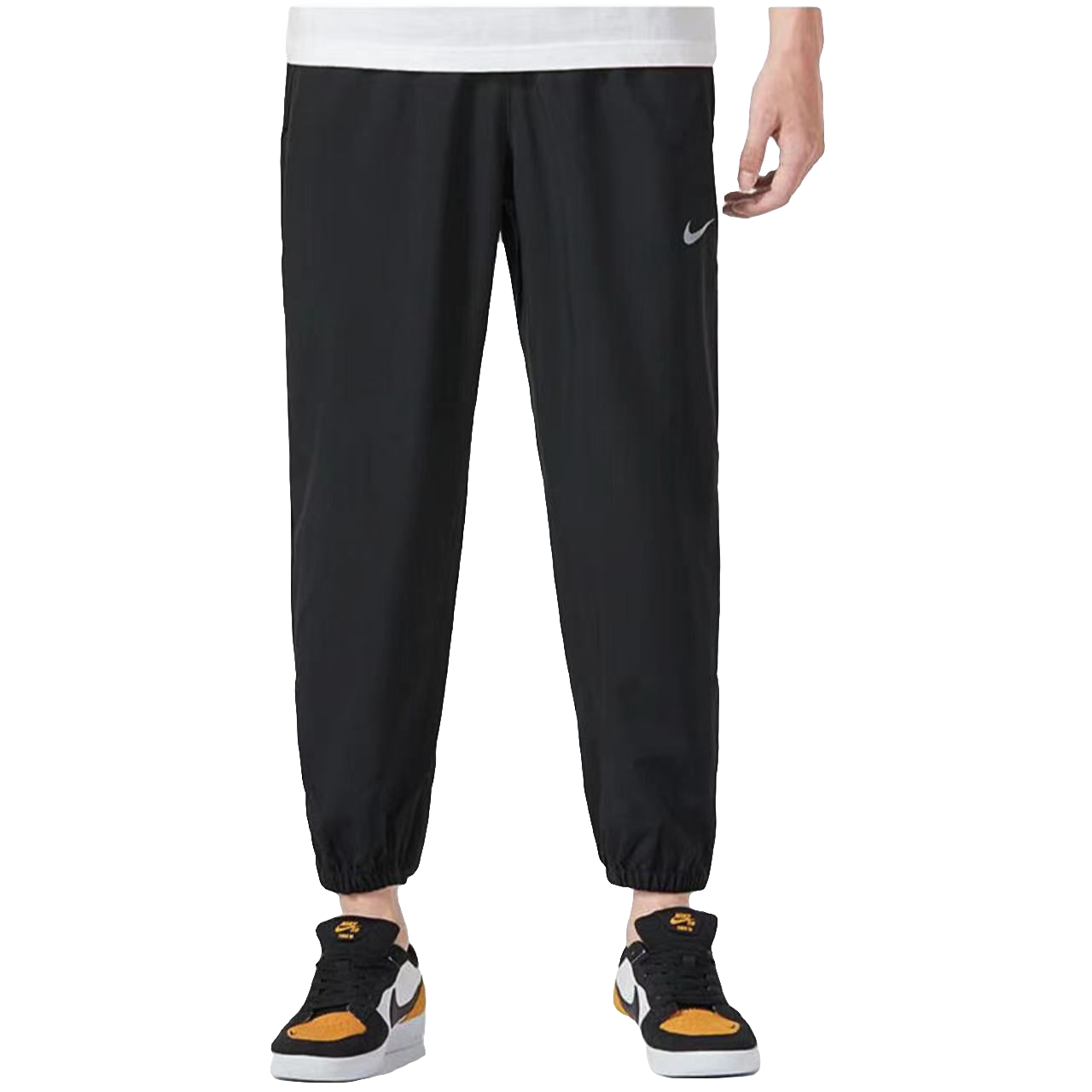 NIKE/耐克 男子户外透气夏季薄款梭织梭织运动裤FB7498010