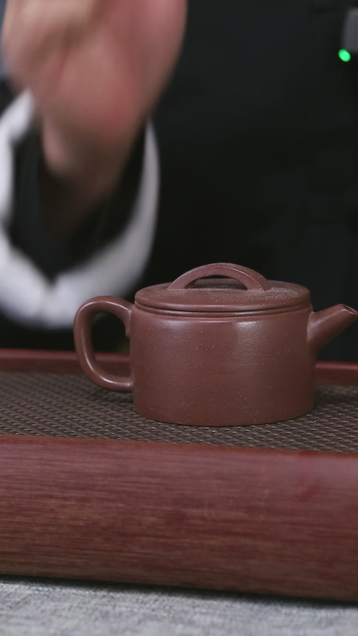 【闪购商品】紫砂底槽清汉瓦4号150CC微微暇