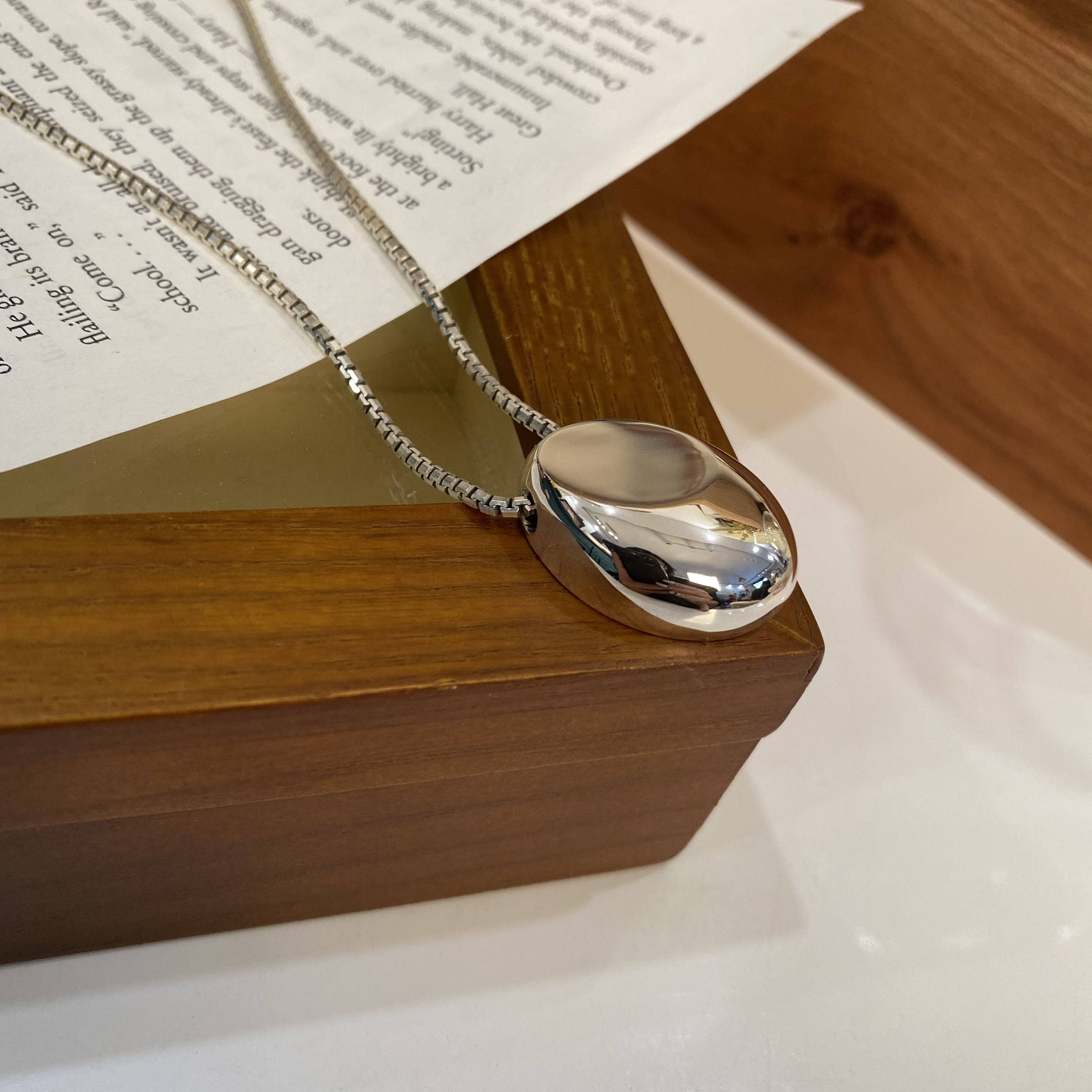 坠链均925银 S925银欧美高级感几何ins风水滴切面鸽子蛋蛇骨项链