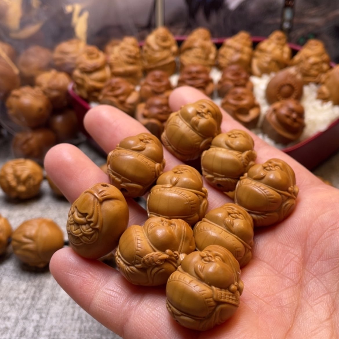 【闪购商品】橄榄核雕胖嘟嘟