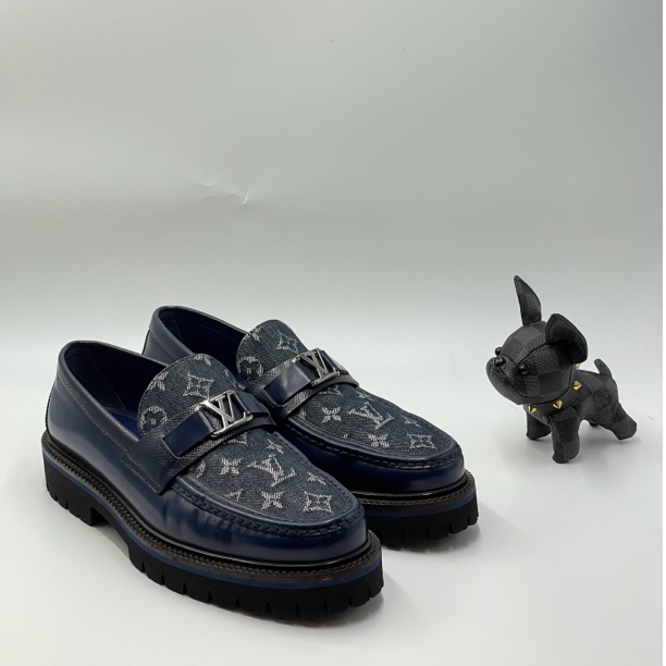99新 LouisVuitton/路易威登 蓝色老花满印厚底皮面乐福鞋 42码 
