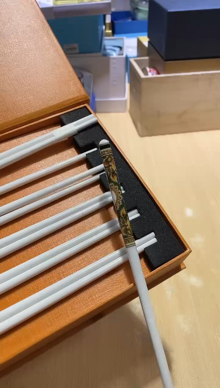 瓷片全场正品,一件不留@@1