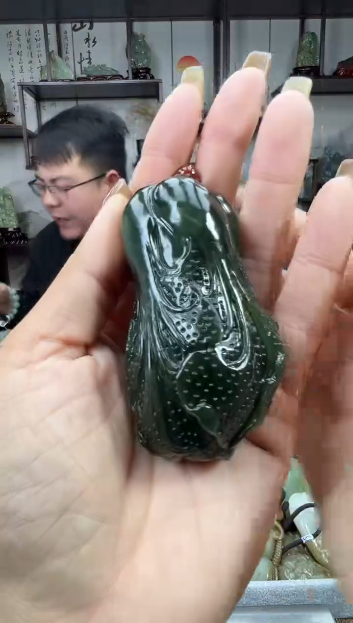 未镶嵌和田玉把件1