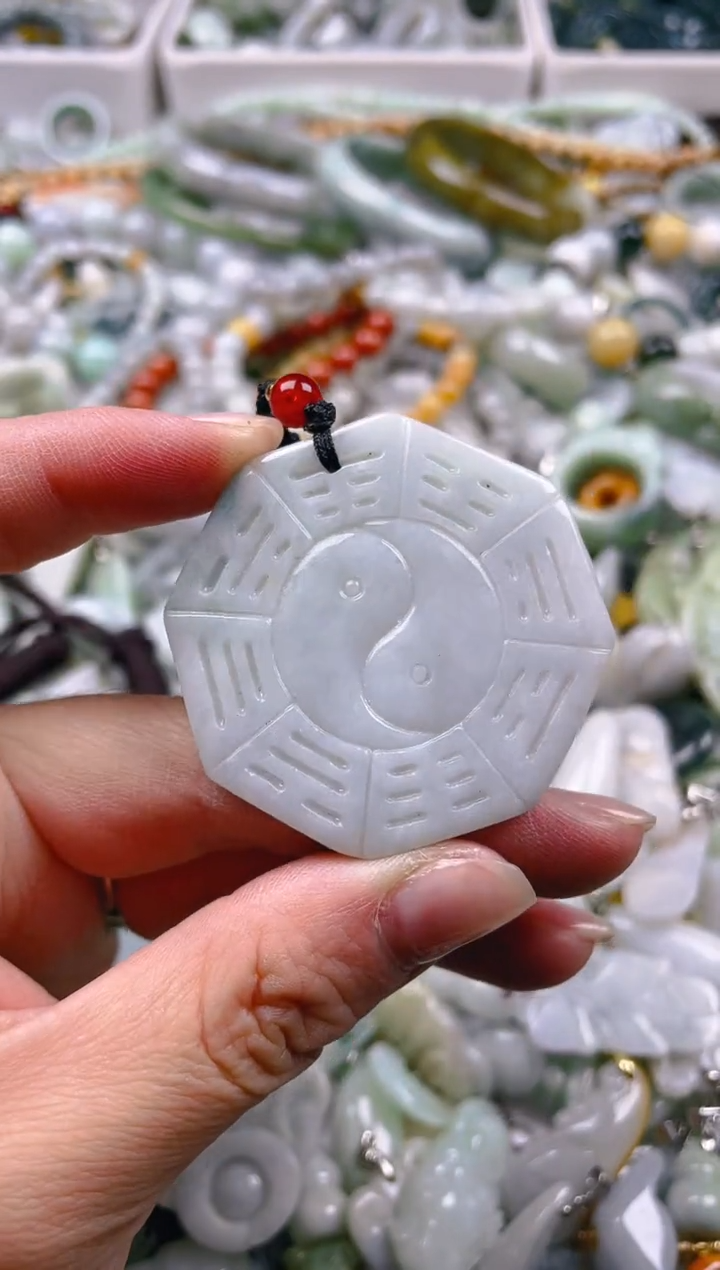 【闪购商品】翡翠颈饰未镶嵌/L/翡翠A货一图一物