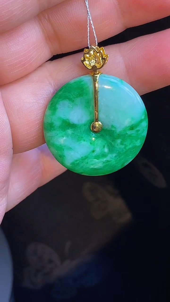 【闪购商品】翡翠颈饰未镶嵌圆牌吊坠