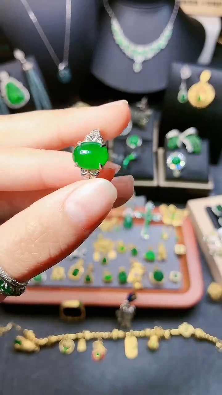 【闪购商品】翡翠戒指银S925镶嵌戒指