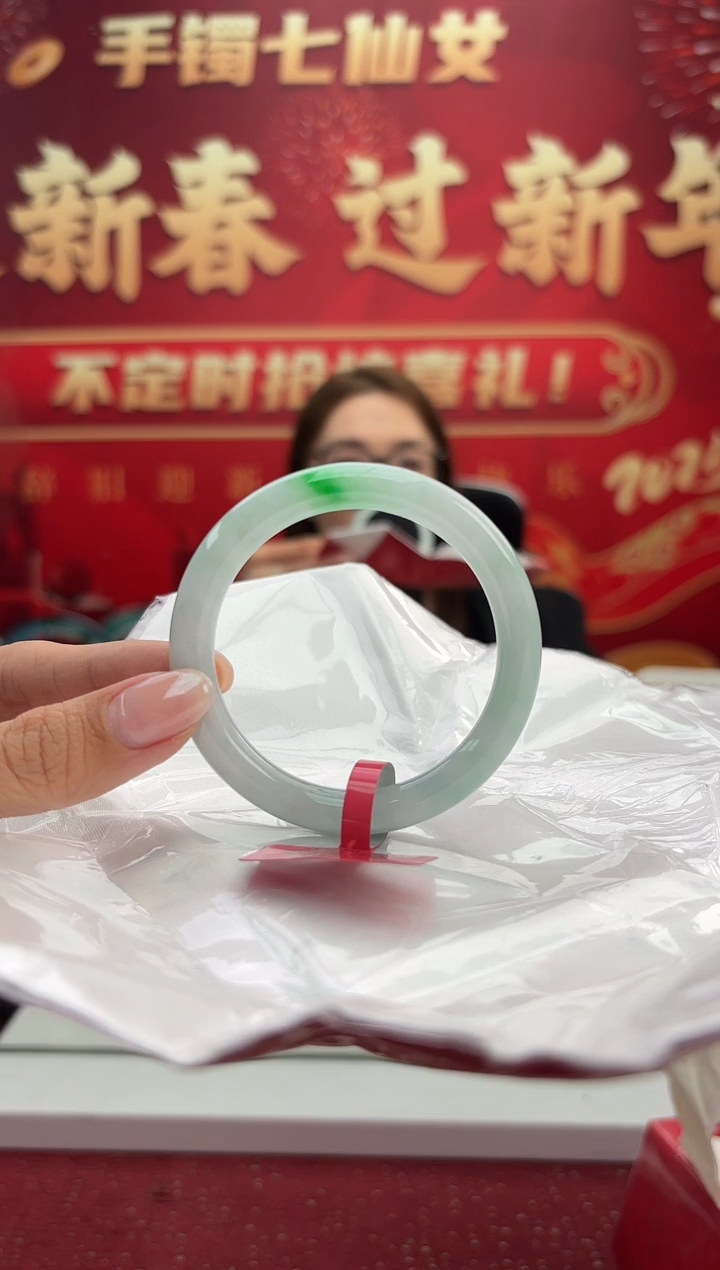 【闪购商品】翡翠手镯（圆镯）未镶嵌5手镯