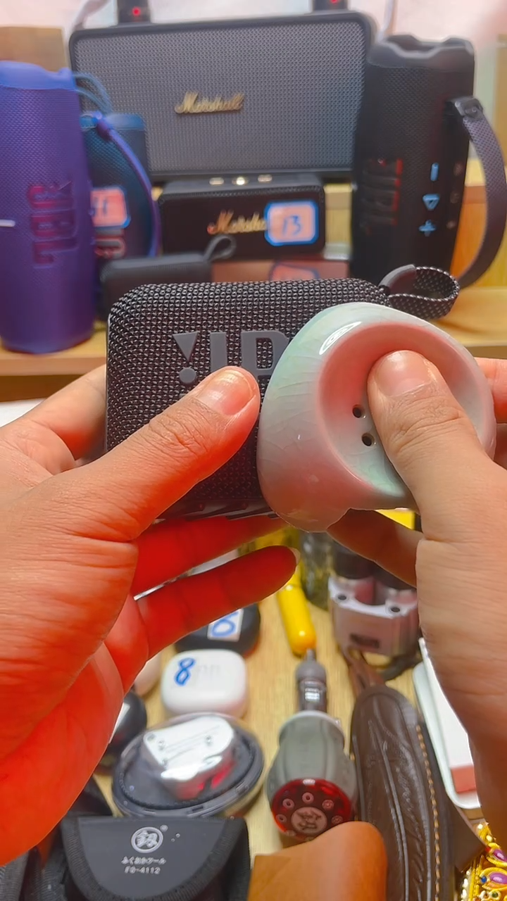 瓷片闪购商品 如图所示