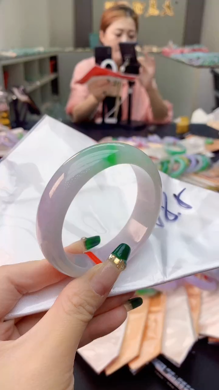 翡翠手镯未镶嵌0080670912