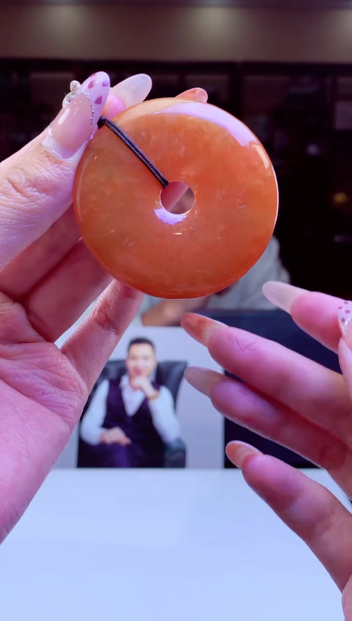 【闪购商品】定制翡翠未镶嵌挂件发货（拍一发一）