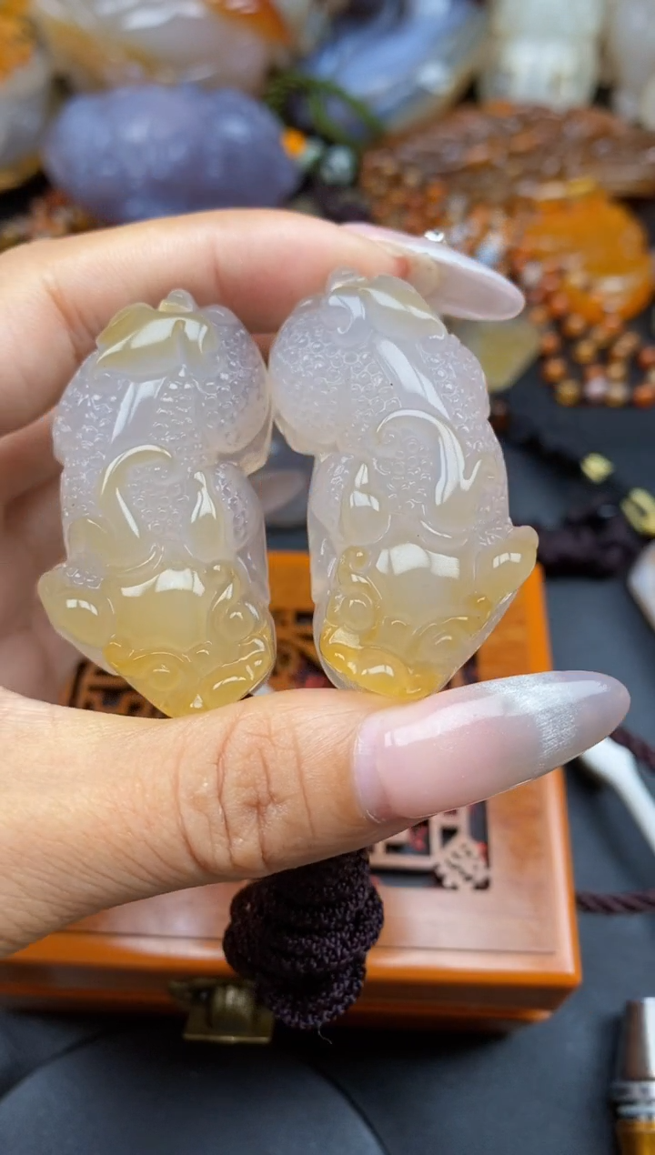 【闪购商品】玛瑙/玉髓颈饰合金ll