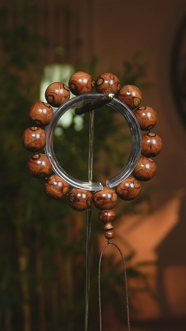 【闪购商品】黄花梨/降香黄檀手串/手链海南黄花梨奥特曼