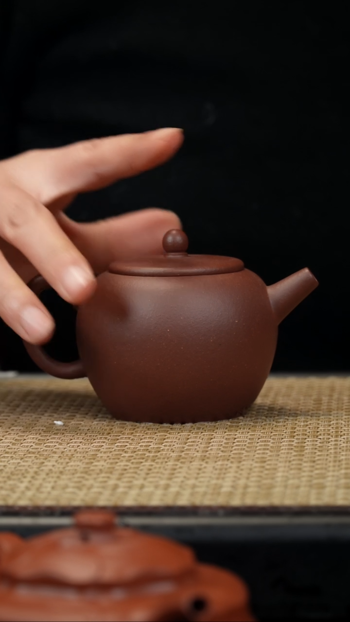 【闪购商品】紫砂茶壶底槽清平果