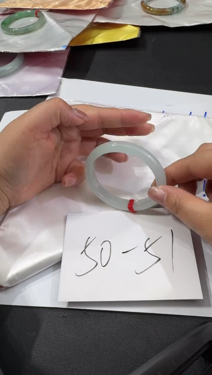 【闪购商品】翡翠手镯未镶嵌S0311-L50-664有棉筋