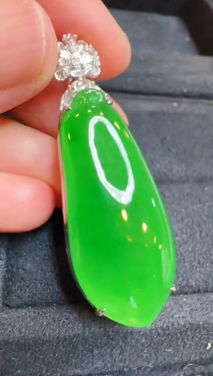 【闪购商品】翡翠吊坠(不含链)18K金镶嵌多样性团购发一件