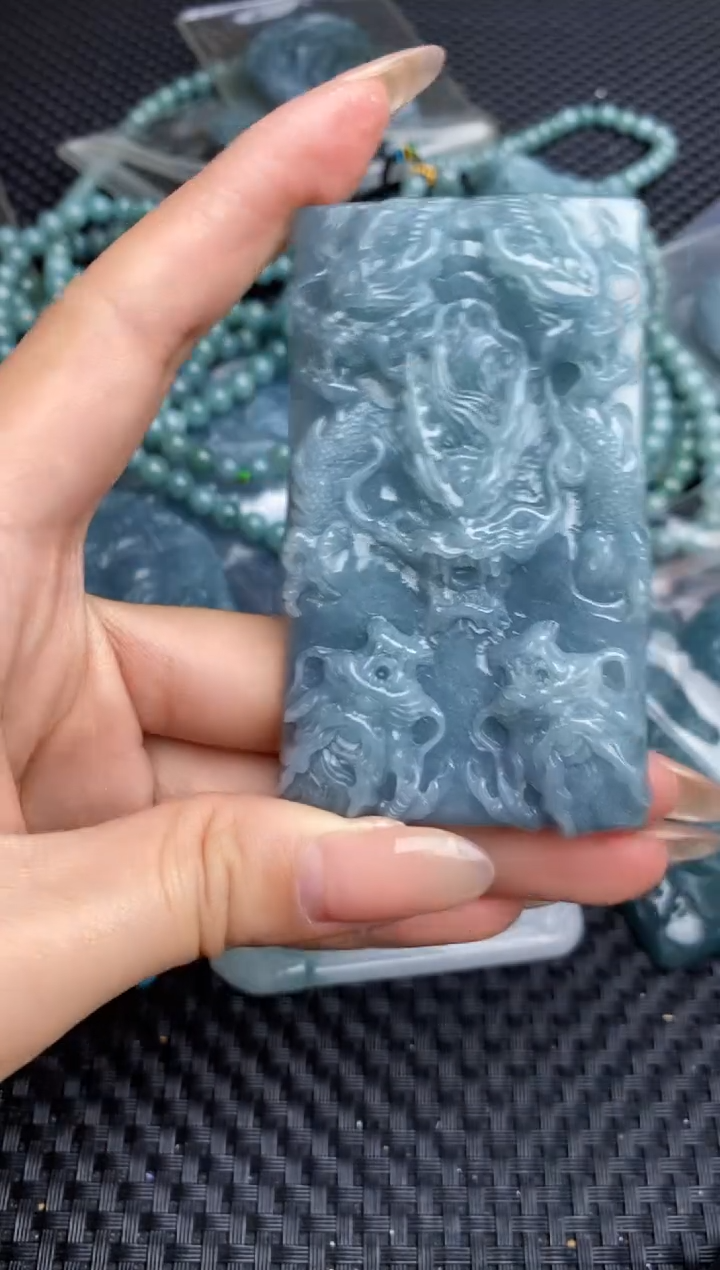 【闪购商品】翡翠颈饰未镶嵌11111111