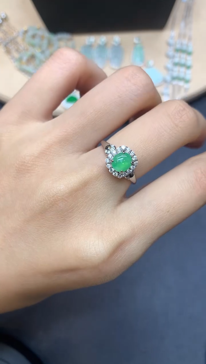 【闪购商品】翡翠戒指银S925镶嵌蛋面【无服务费】