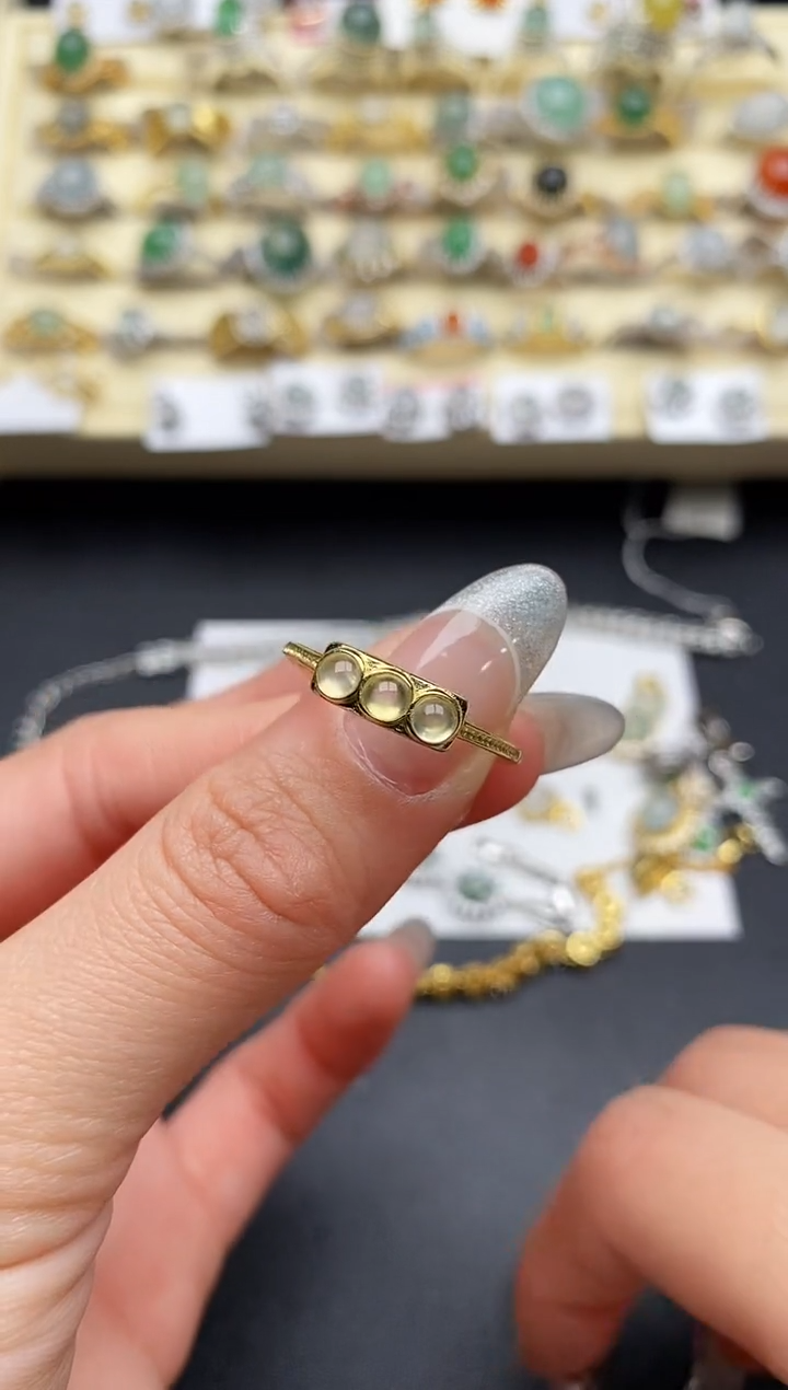 【闪购商品】翡翠戒指银S925镶嵌66666666+7