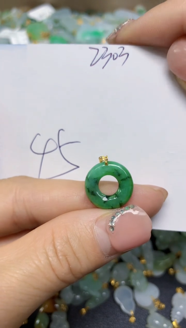 【闪购商品】翡翠挂件18K金镶嵌 天然翡翠A货