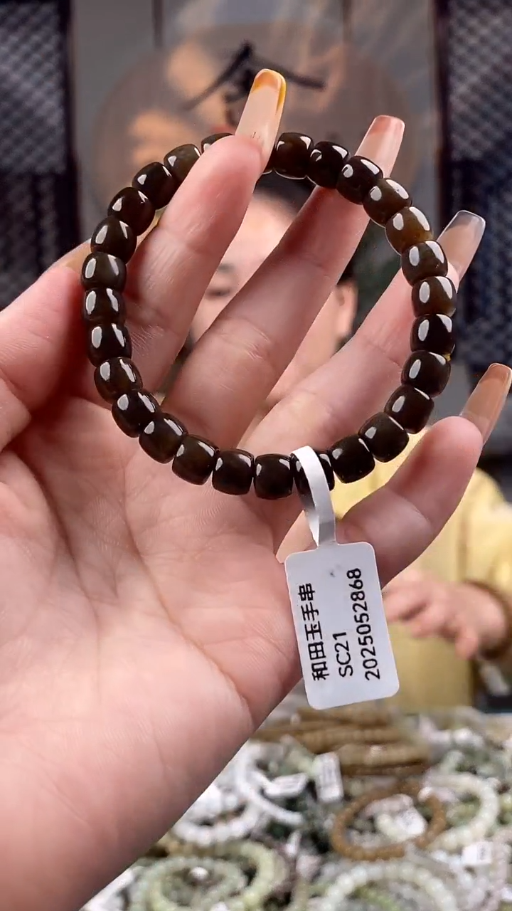 和田玉未镶嵌颈饰拍一发一