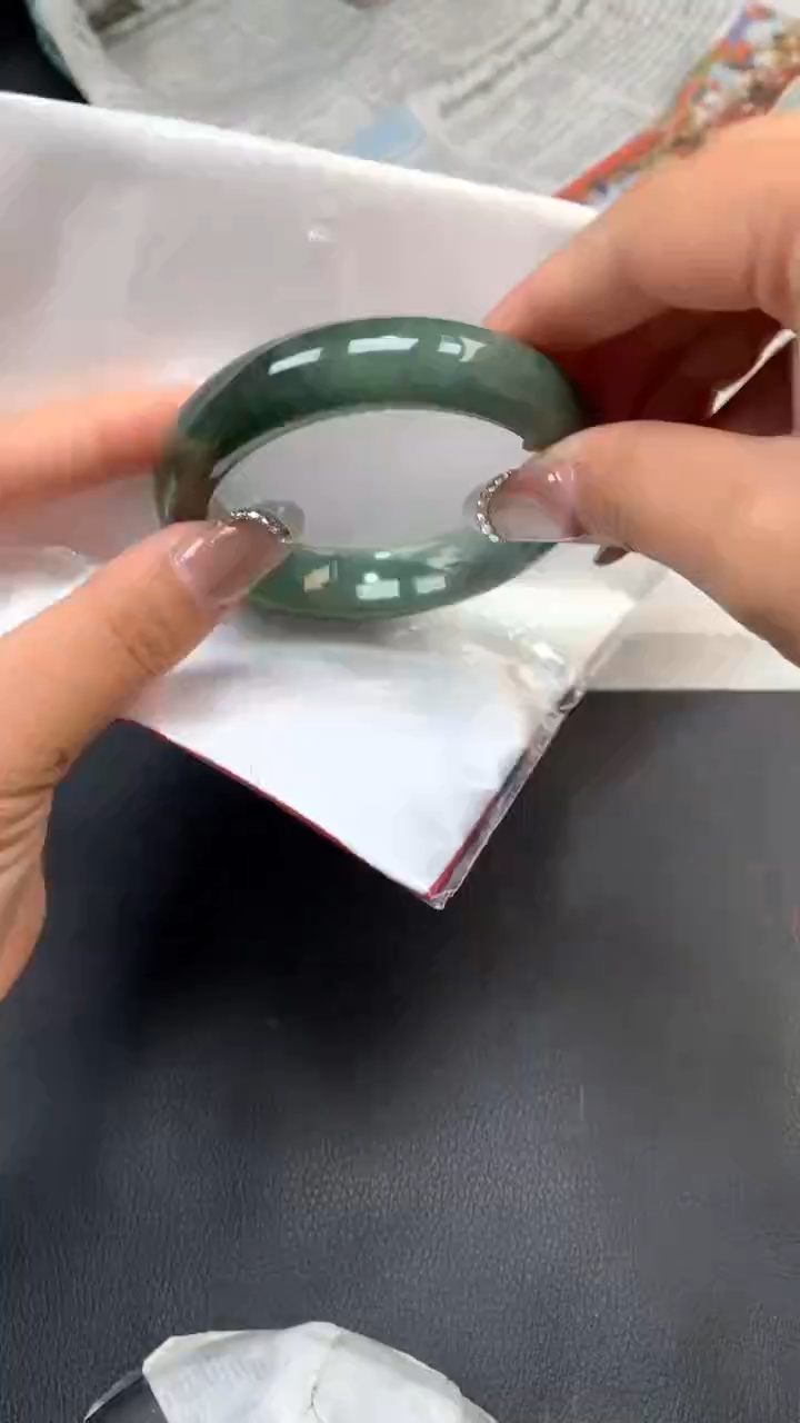 【闪购商品】翡翠手镯未镶嵌天然缅甸A货翡翠手镯