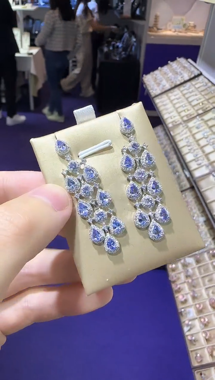 【闪购商品】坦桑石耳饰银S925镶嵌高级款3*5mm