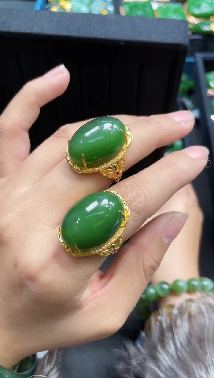 【闪购商品】和田玉戒指18K金镶嵌多样性发一