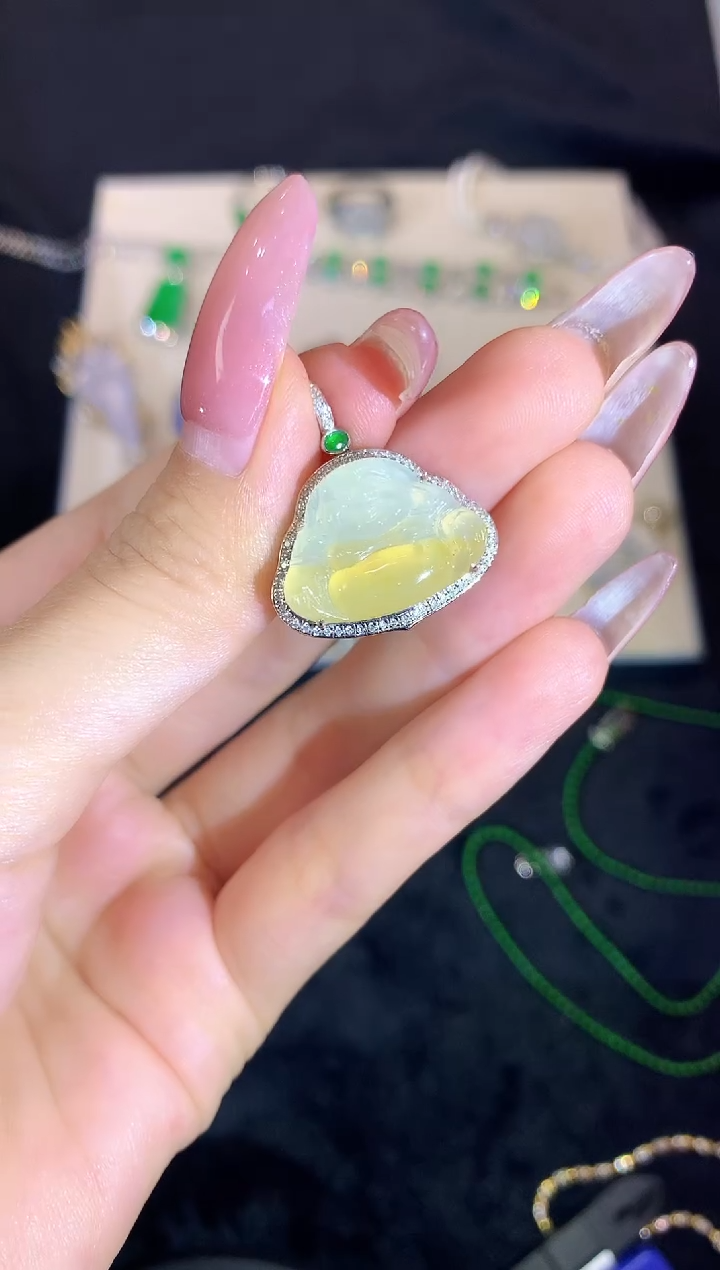 【闪购商品】翡翠18K金镶嵌吊坠(不含链)a34时尚