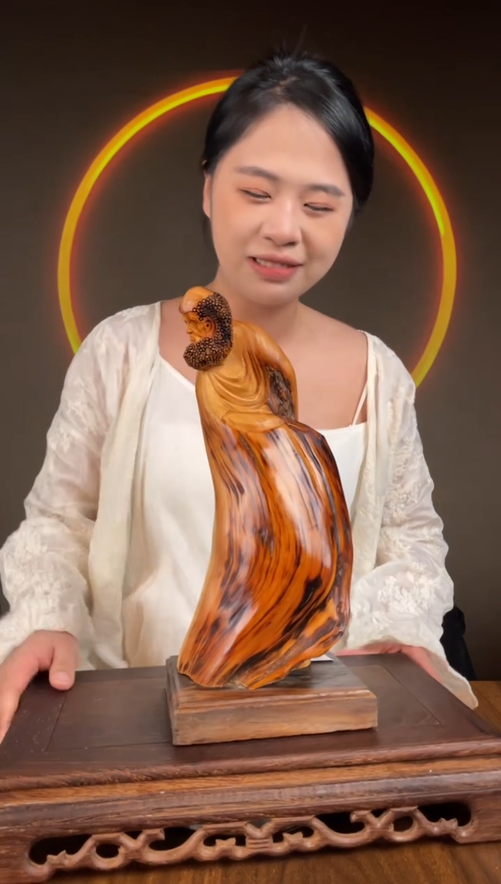 【闪购商品】柏木（崖柏）手工摆件,先抢先得!