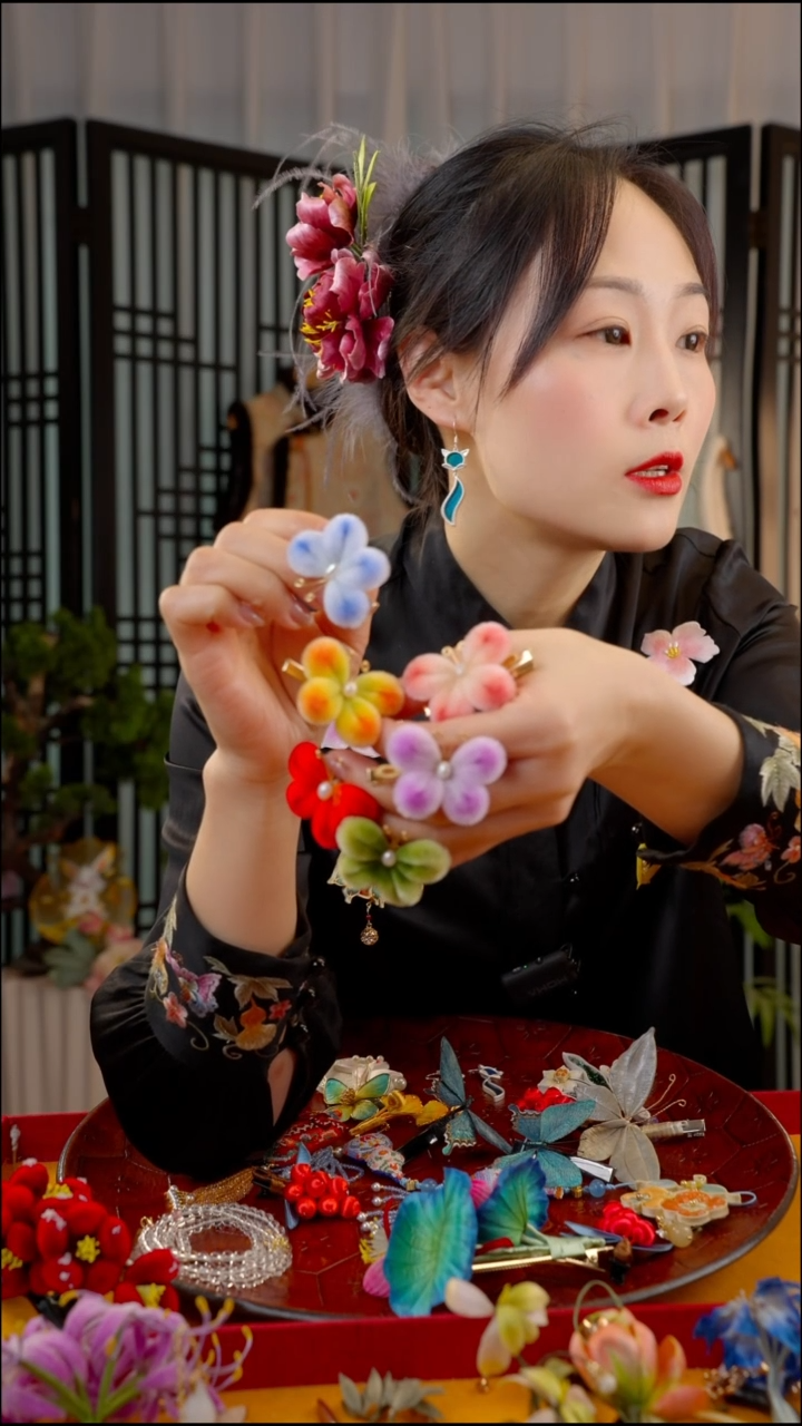 刺绣非遗苏绣绒花