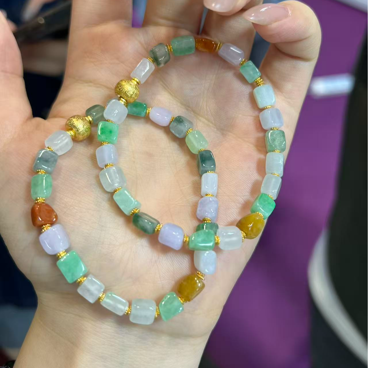 【小宝珠宝】19 S100621-翡翠手串-多样性发一件