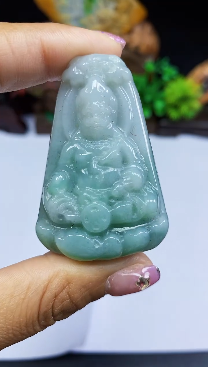 【闪购商品】翡翠颈饰未镶嵌翡翠A货