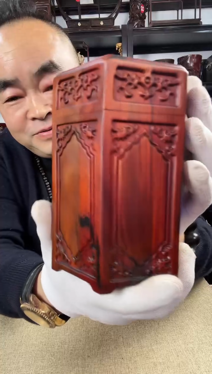 木老李红木工艺品202瑕疵