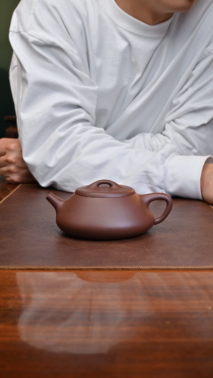 【闪购商品】紫砂茶壶底槽青纳瓢245cc