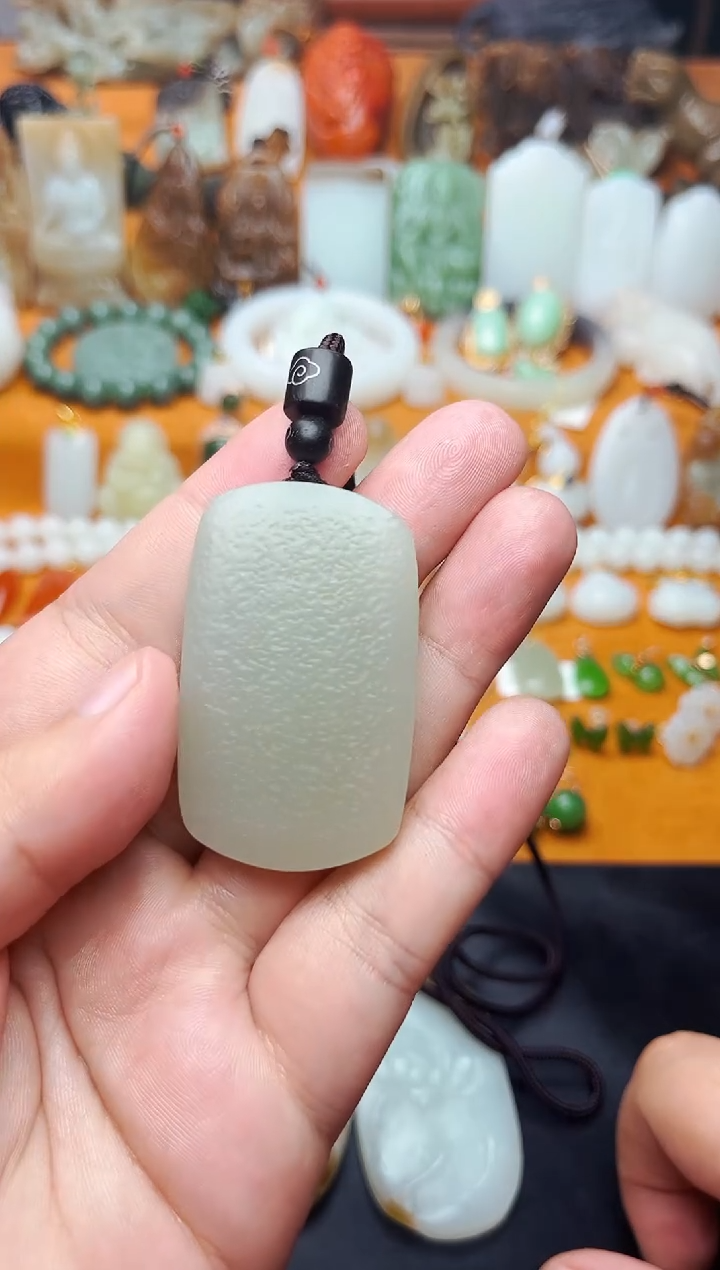 【闪购商品】和田玉颈饰未镶嵌无事牌01