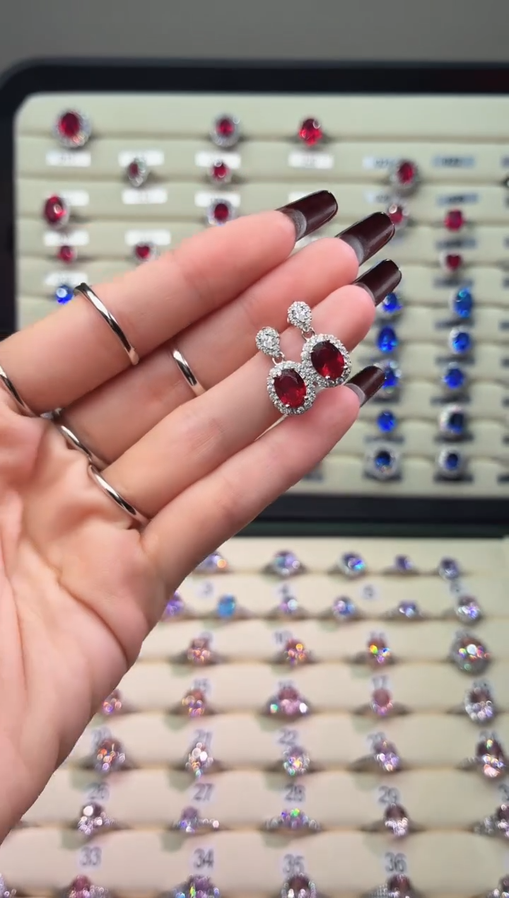 银S925镶嵌耳钉红宝石00000