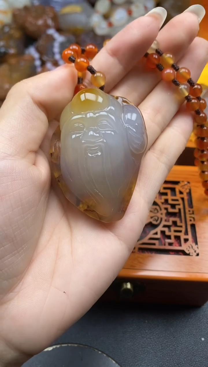 未镶嵌1玛瑙/玉髓一****能ll