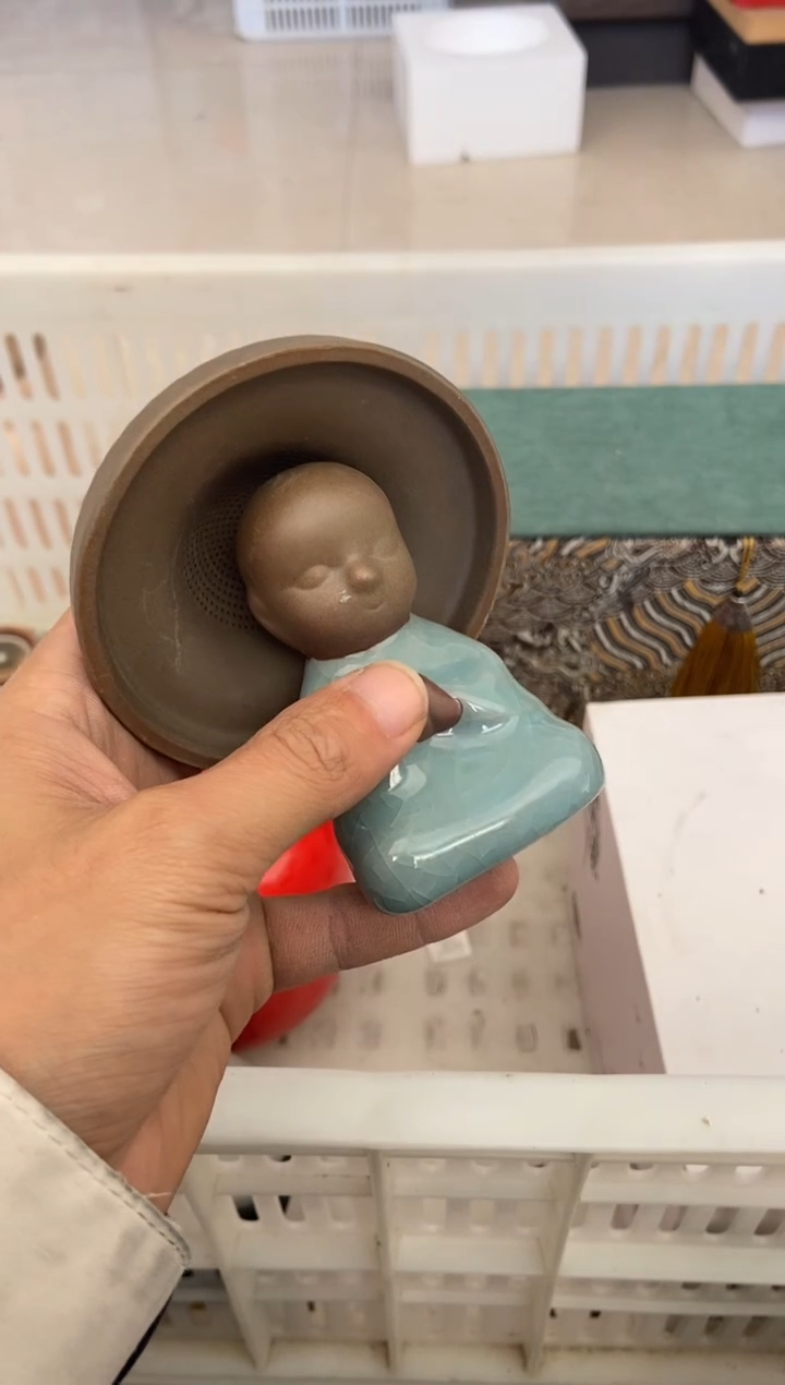 无运费险有瑕疵的摄影的产品有使用过的痕迹有点脏介意勿拍