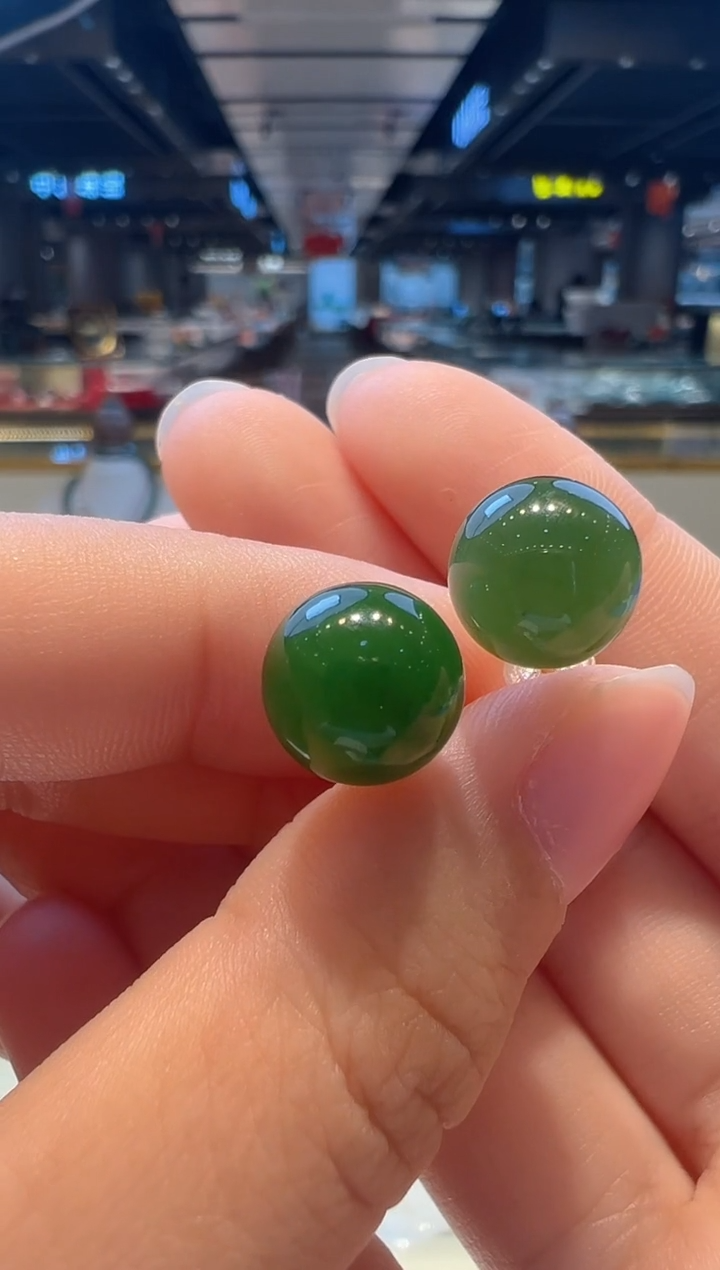 【闪购商品】和田玉耳饰银S925镶嵌72