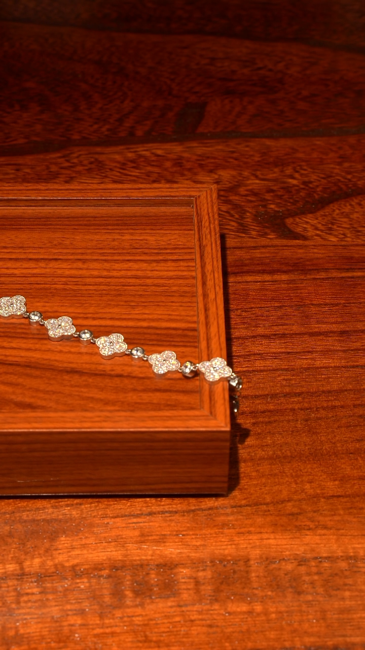 铜合金无闪亮亮手链