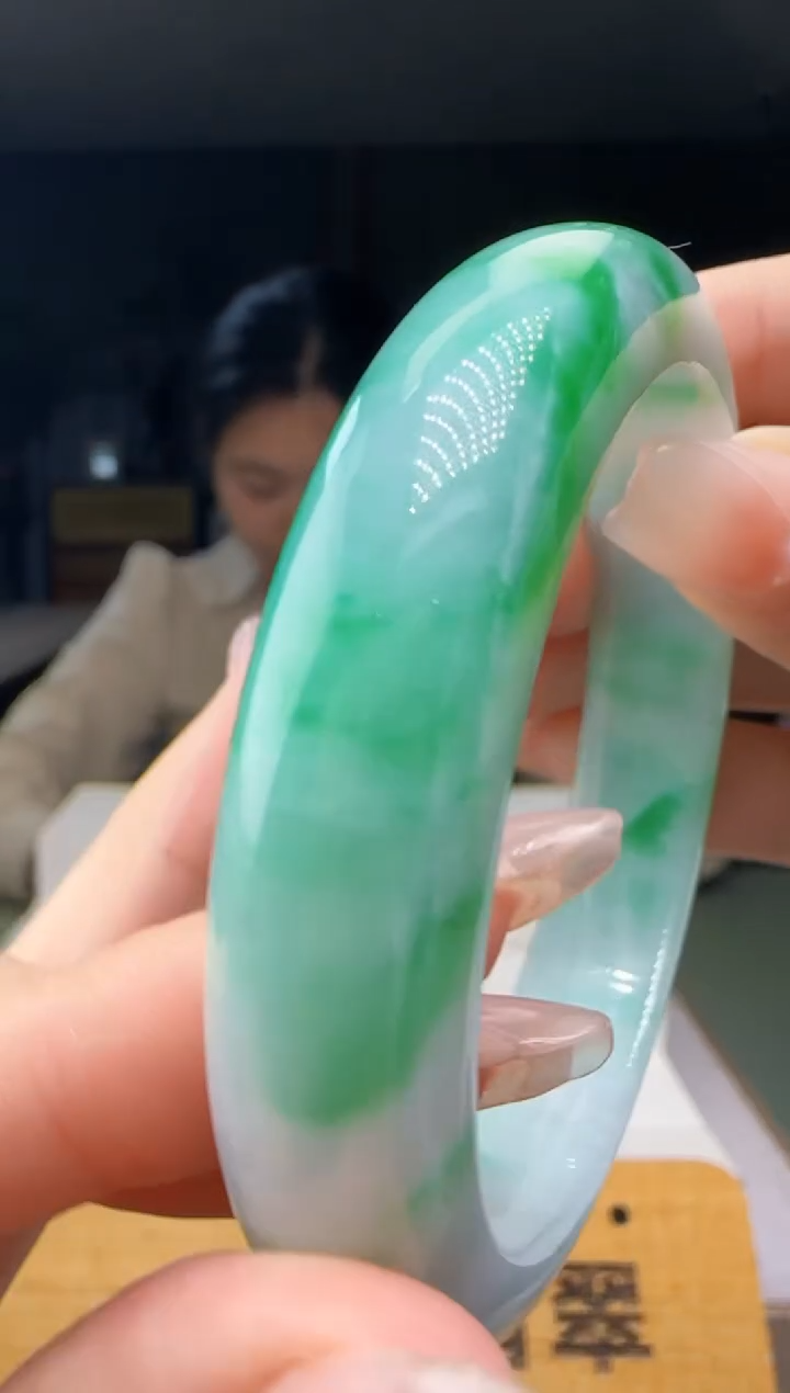 【闪购商品】翡翠手镯未镶嵌MM@@WS50204H030