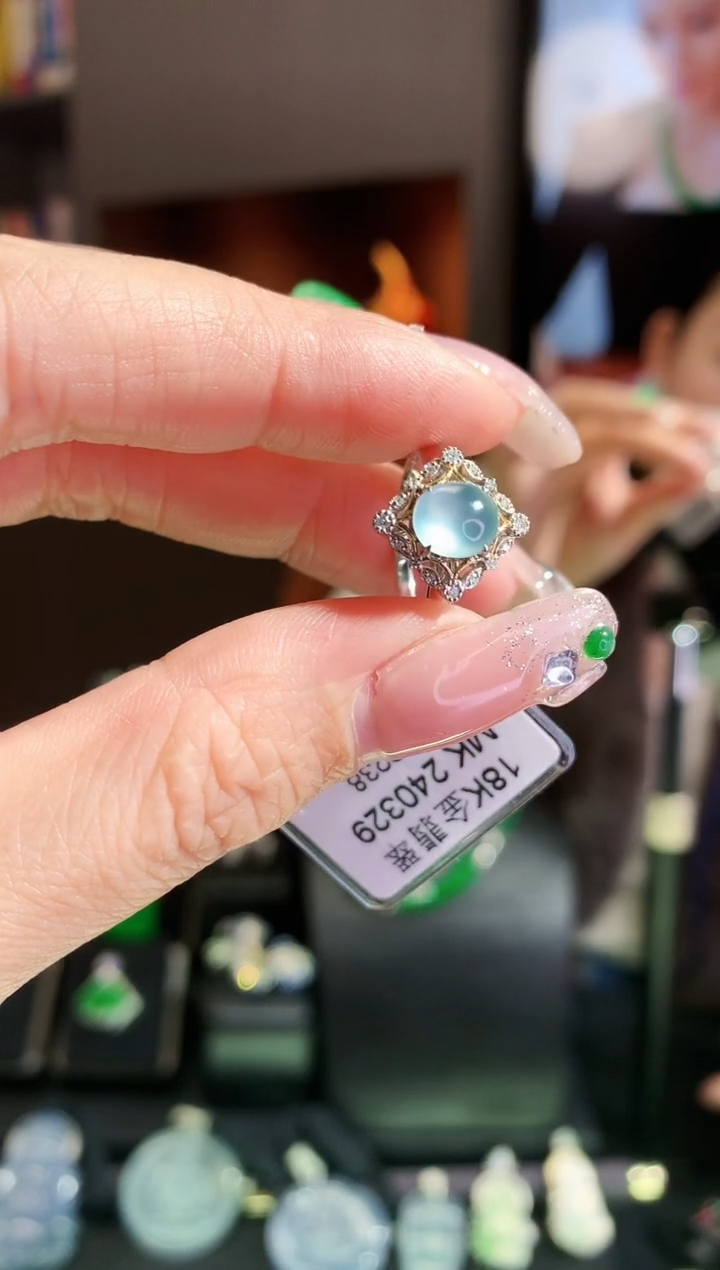 【闪购商品】翡翠戒指18K金镶嵌戒指