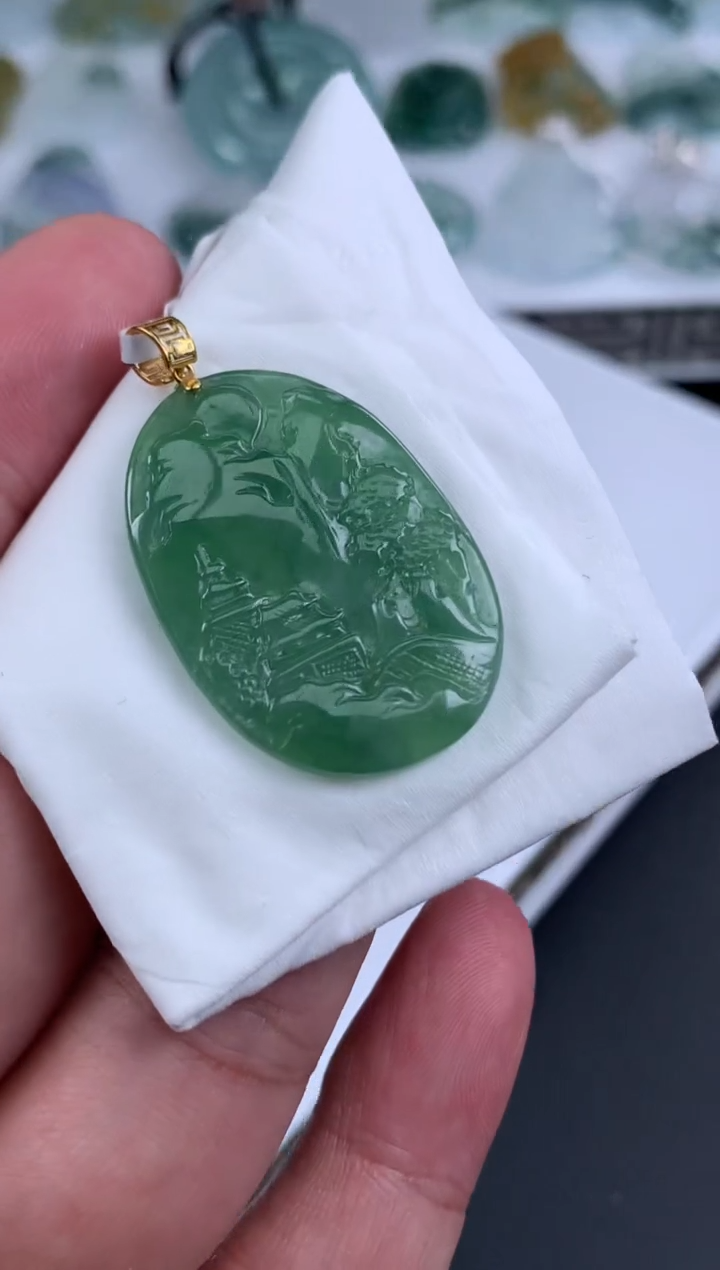 【闪购商品】翡翠颈饰18K金镶嵌翡翠