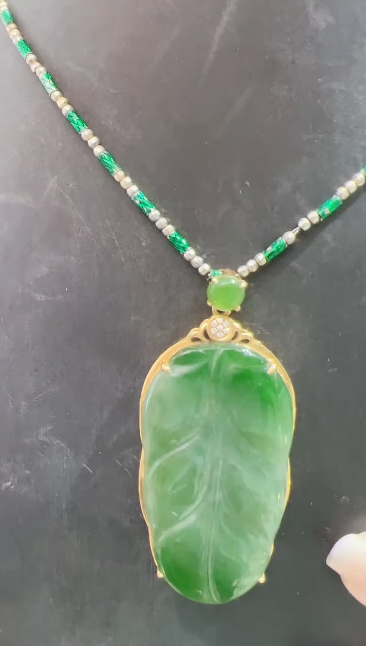【闪购商品】和田玉颈饰14K金镶嵌888888888888