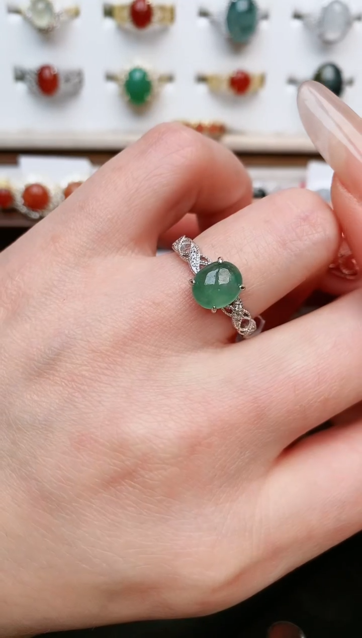 【闪购商品】翡翠戒指银S925镶嵌....