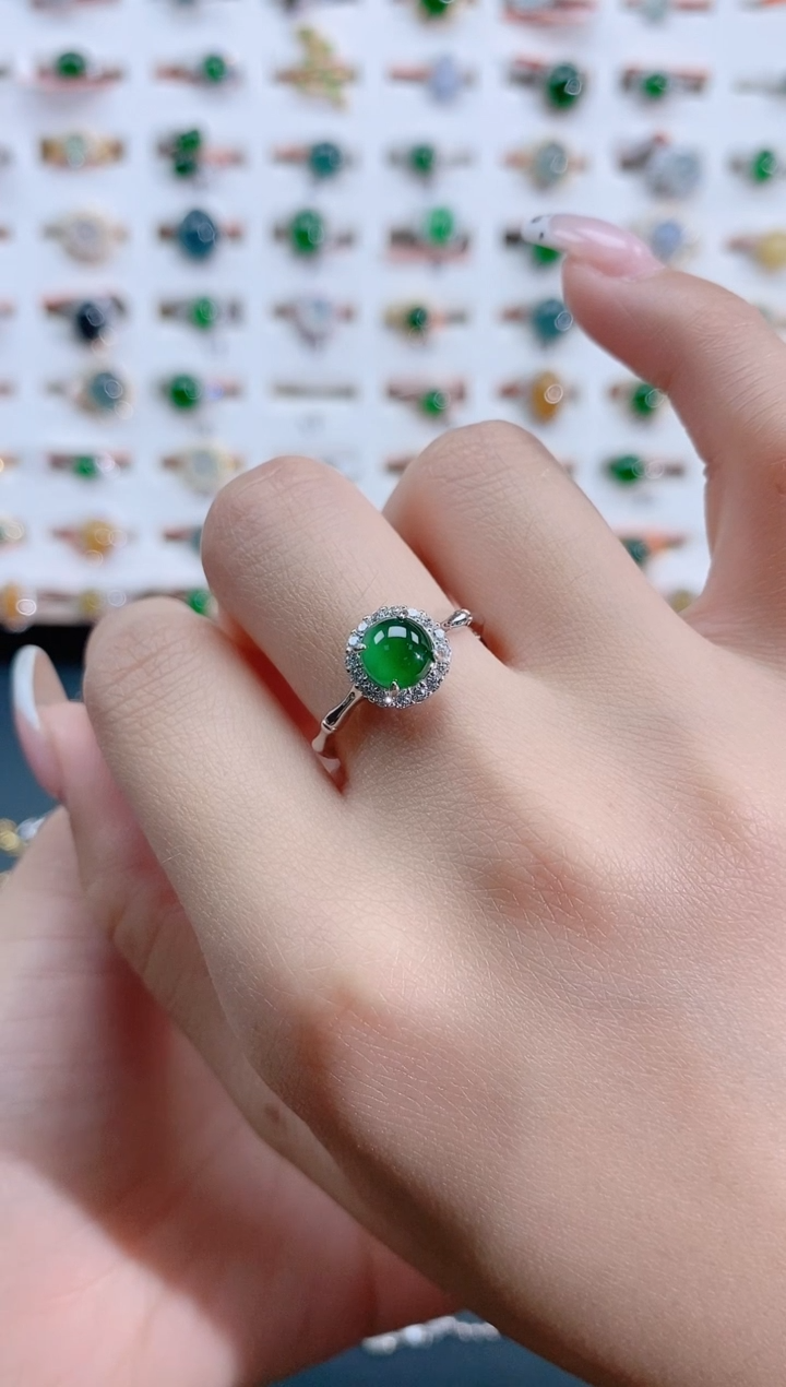 翡翠戒指银S925镶嵌天然翡翠