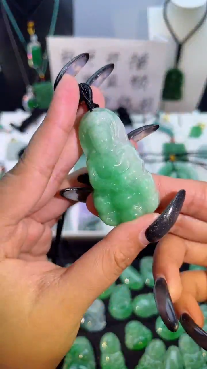 【闪购商品】翡翠手串未镶嵌 翡翠颈饰未镶嵌天然翡翠吊坠